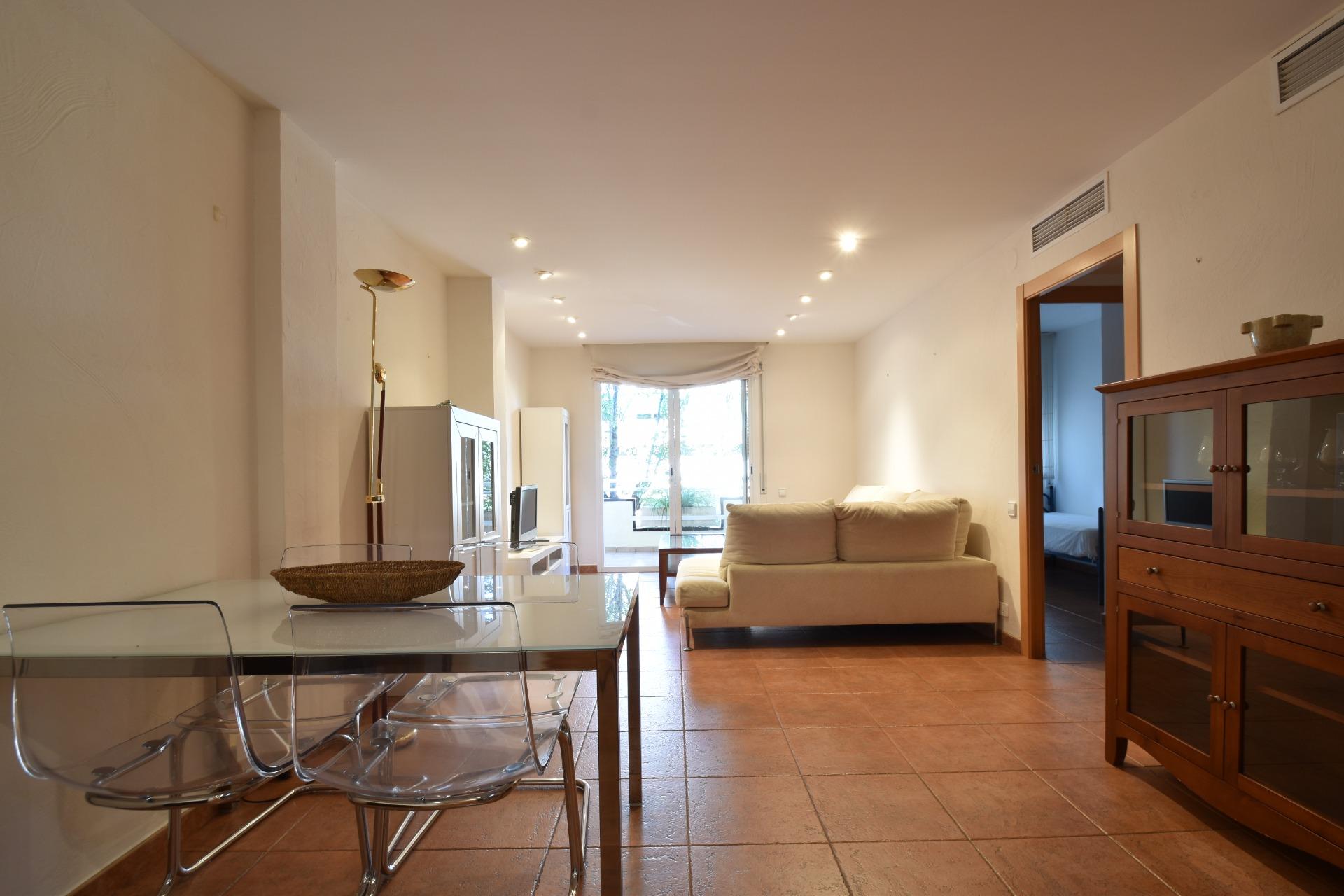 Ref. 03-5334/1098 – Piso en venta en la playa de Vilanova