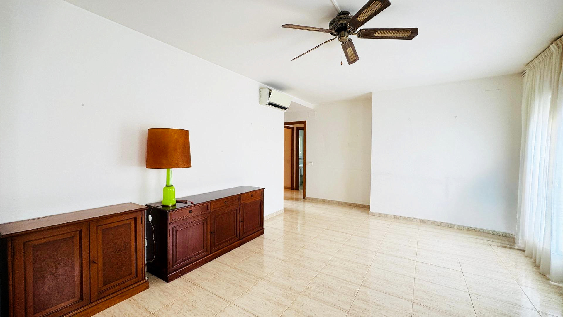 Ref. 53RJUSIT11/5459 – PIS EN VENDA CENTRE DE SITGES