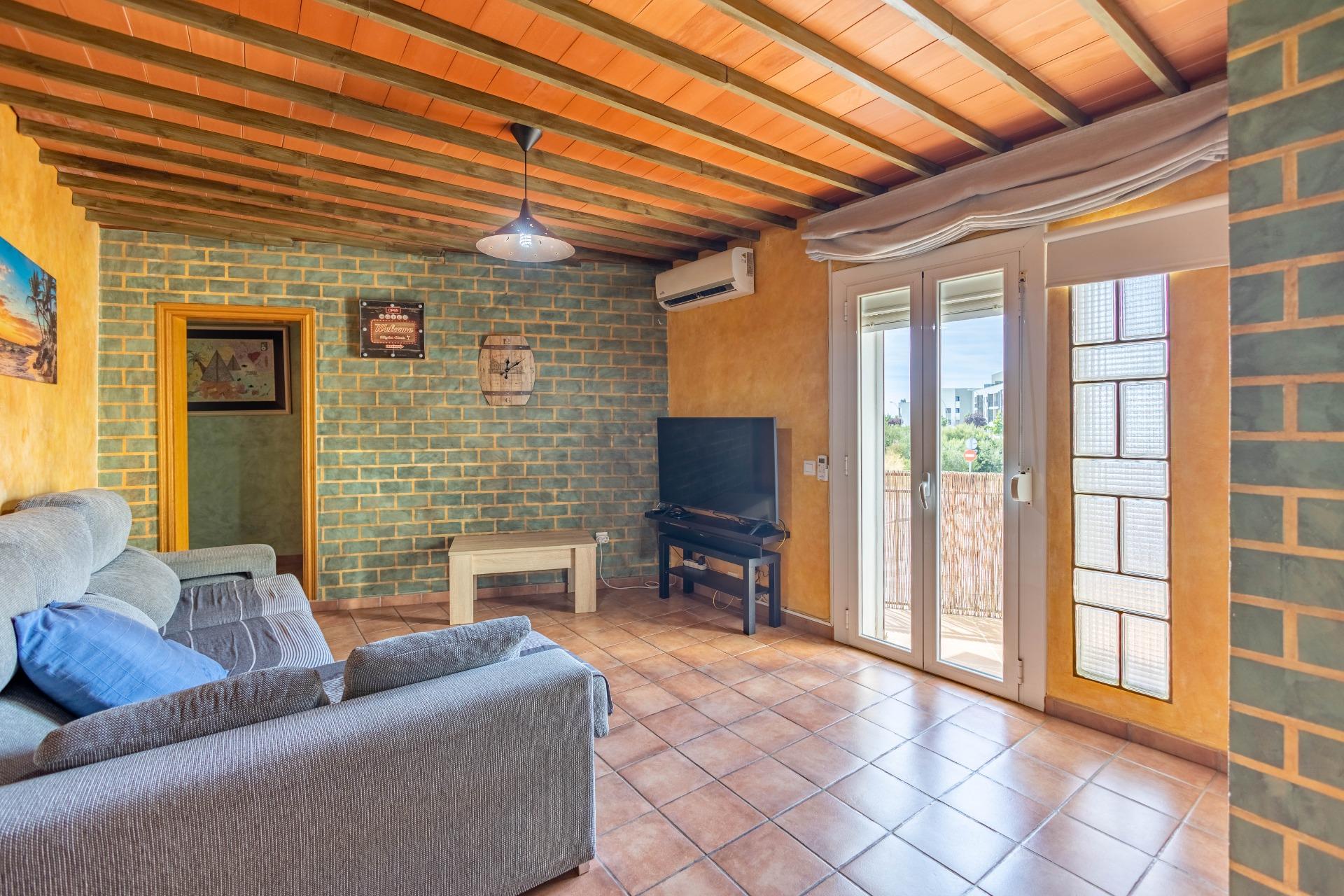 Ref. 86-2550/9791 – Piso con terraza privada en Les Roquetes – Les Llunes