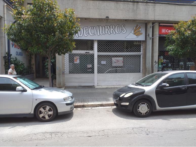 Ref. 53RJUMALL6/5459 – LOCAL MUY CENTRICO Y DIAFANO CON SALIDA DE HUMOS