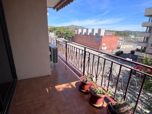 Ref. 01-00321/1111 - PISO EN RDA. IBÉRICA