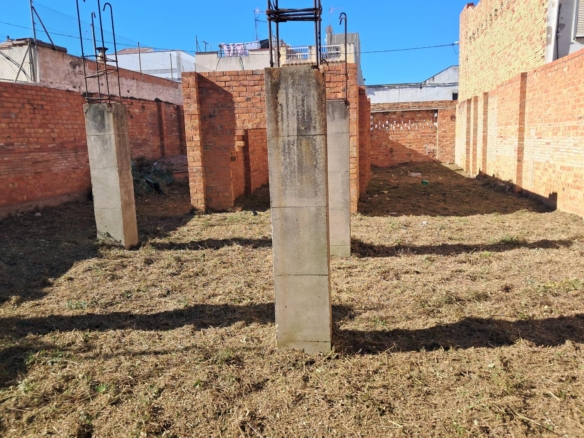 Ref. 5-2893/1086 - Urban plot for sale in Les Roquetes, for building up to 8 homes