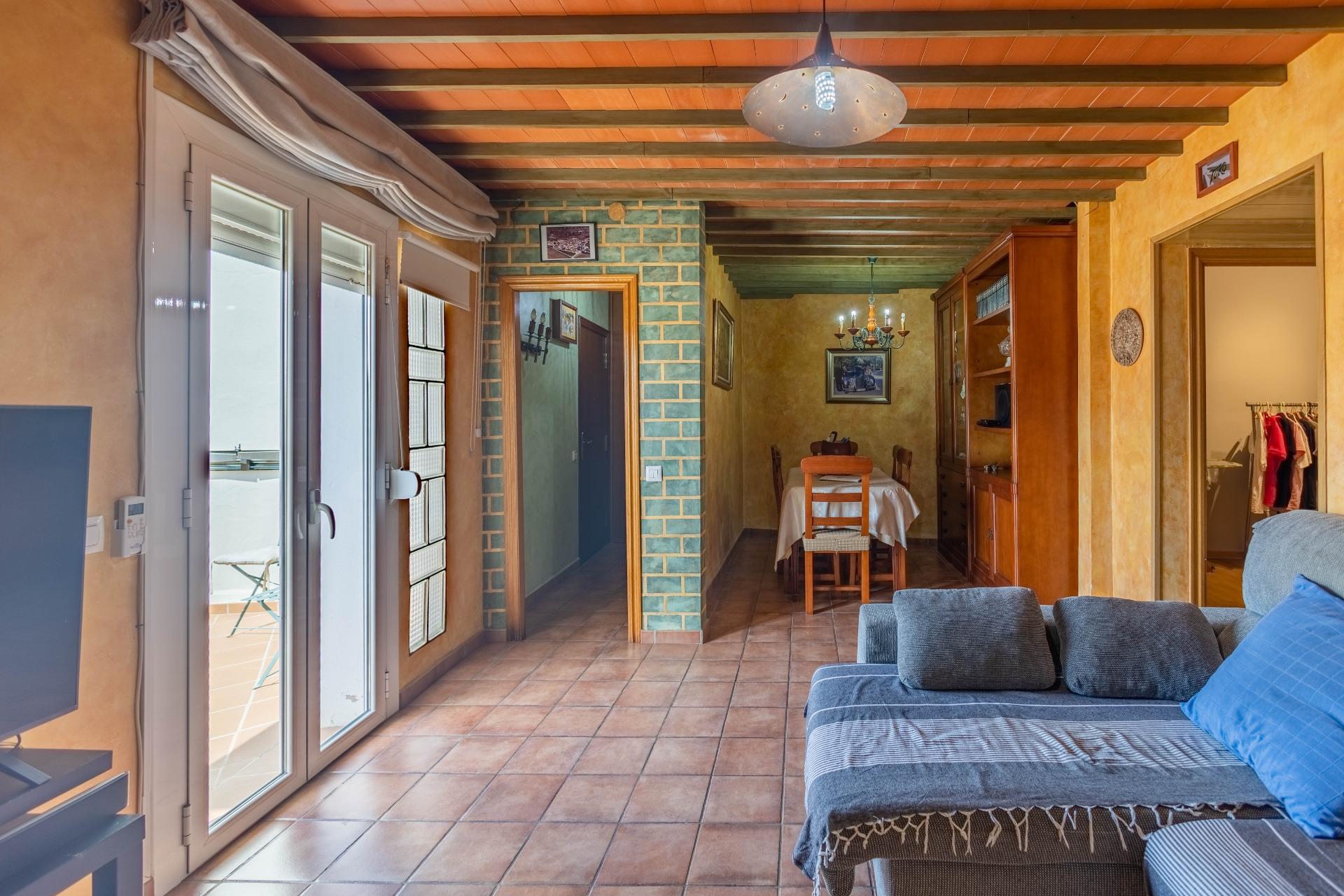 Ref. 86-2550/9791 - Piso con terraza privada en Les Roquetes – Les Llunes