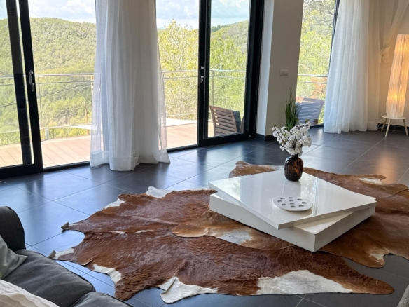 Ref. 18-02581/1266 - Chalet con vistas y piscina en venta