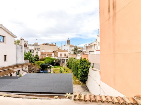 Ref. 12-VVNG87/1087 - EXCLUSIVA CASA A LA GELTRU AMB LLICÈNCIA TURÍSTICA