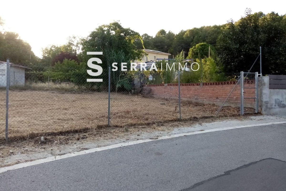 Ref. 5831 – TORRELLES DE FOIX – 484m2 plot for sale