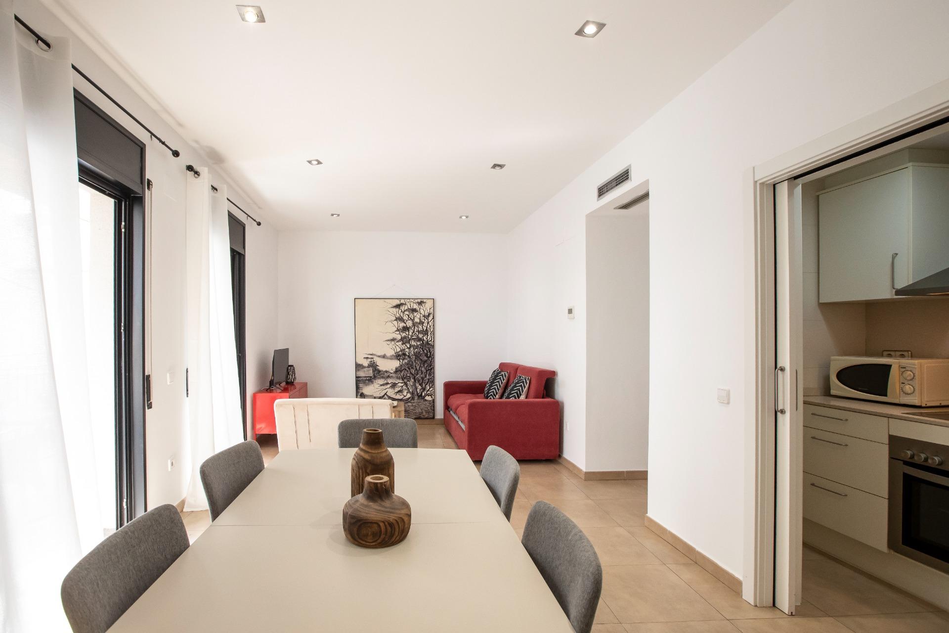 Ref. 13-T13/2194 – Apartament Turístic al centre de Sitges,HUTB: 007179 46