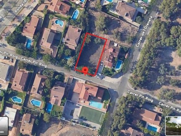 Ref. 18-02649/1266 - EXCLUSIVE URBAN PLOT IN THE BEST AREA OF VILANOVA – TENNIS AREA (ARAGAI)