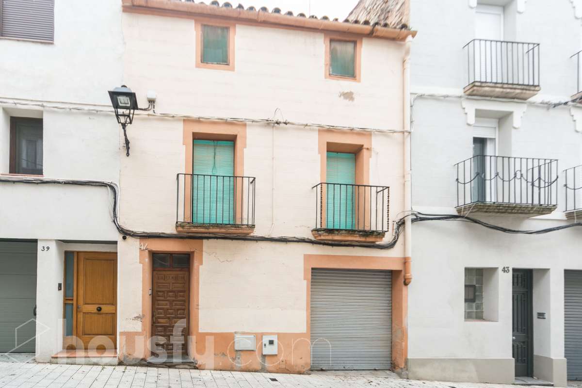 Ref. 925520 – Casa 4 habitacions amb pati a Sant Marti de Tous