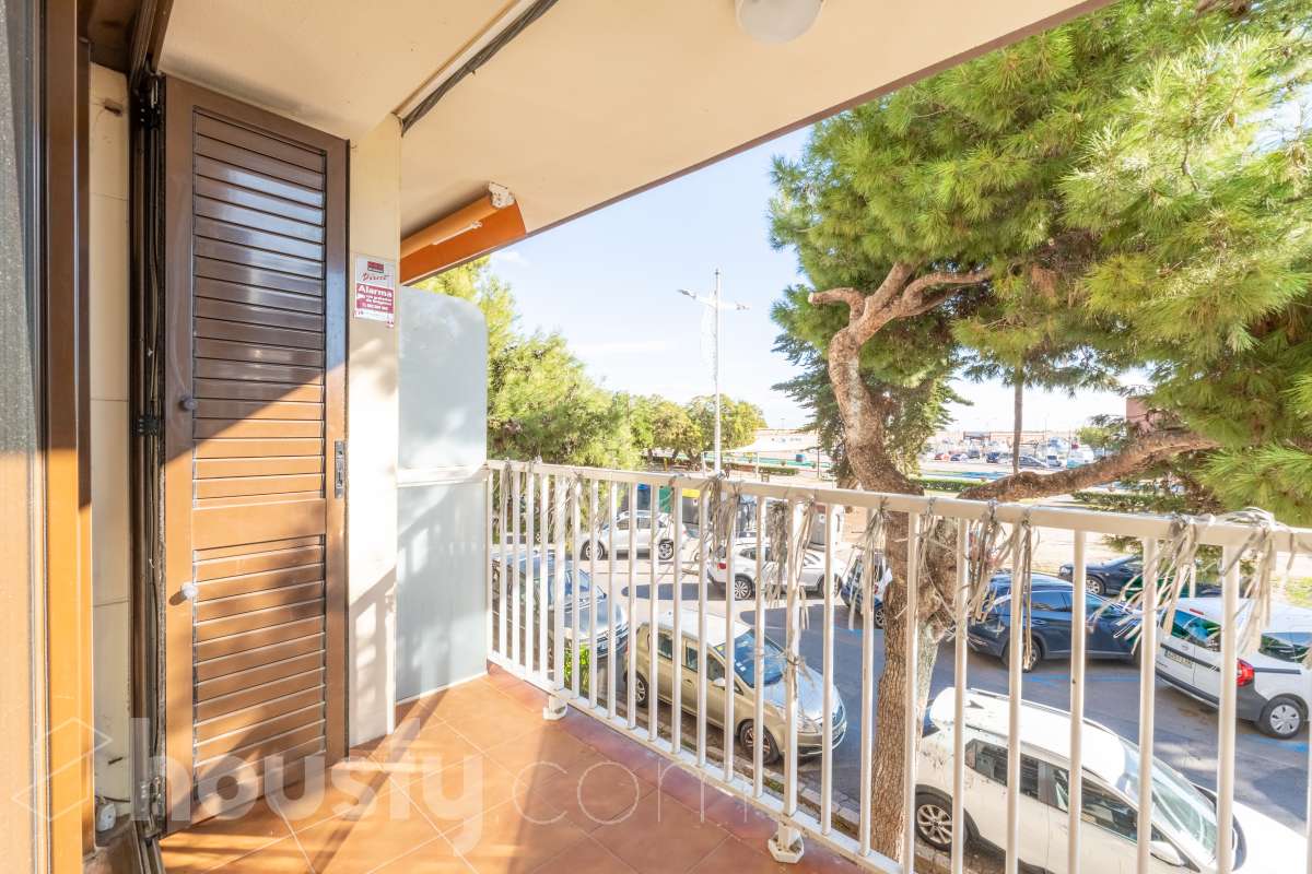 Ref. 935334 – Àmpli pis al Barri Marítim de Vilanova i la Geltrú