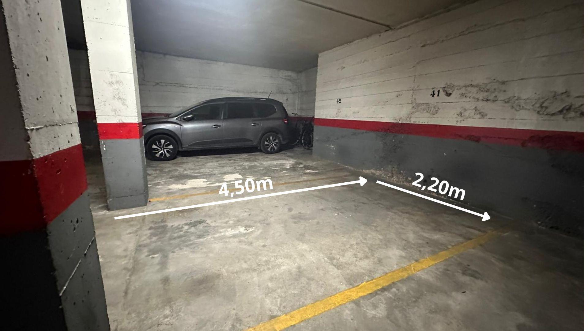 Ref. 03-60395/1098 – Parking space for sale