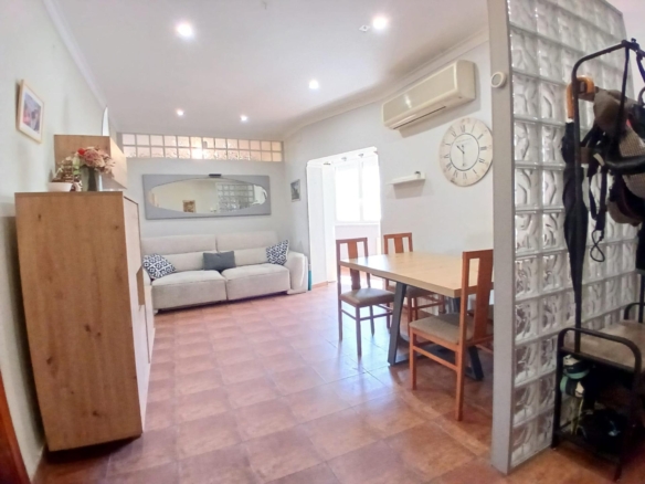 Ref. 25-5526/1468 - Planta baixa reformada a zona Canigó