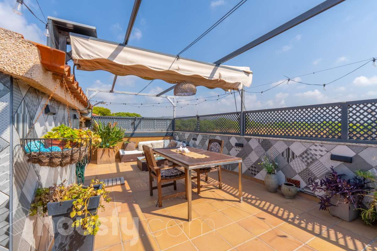 Ref. 990683 –