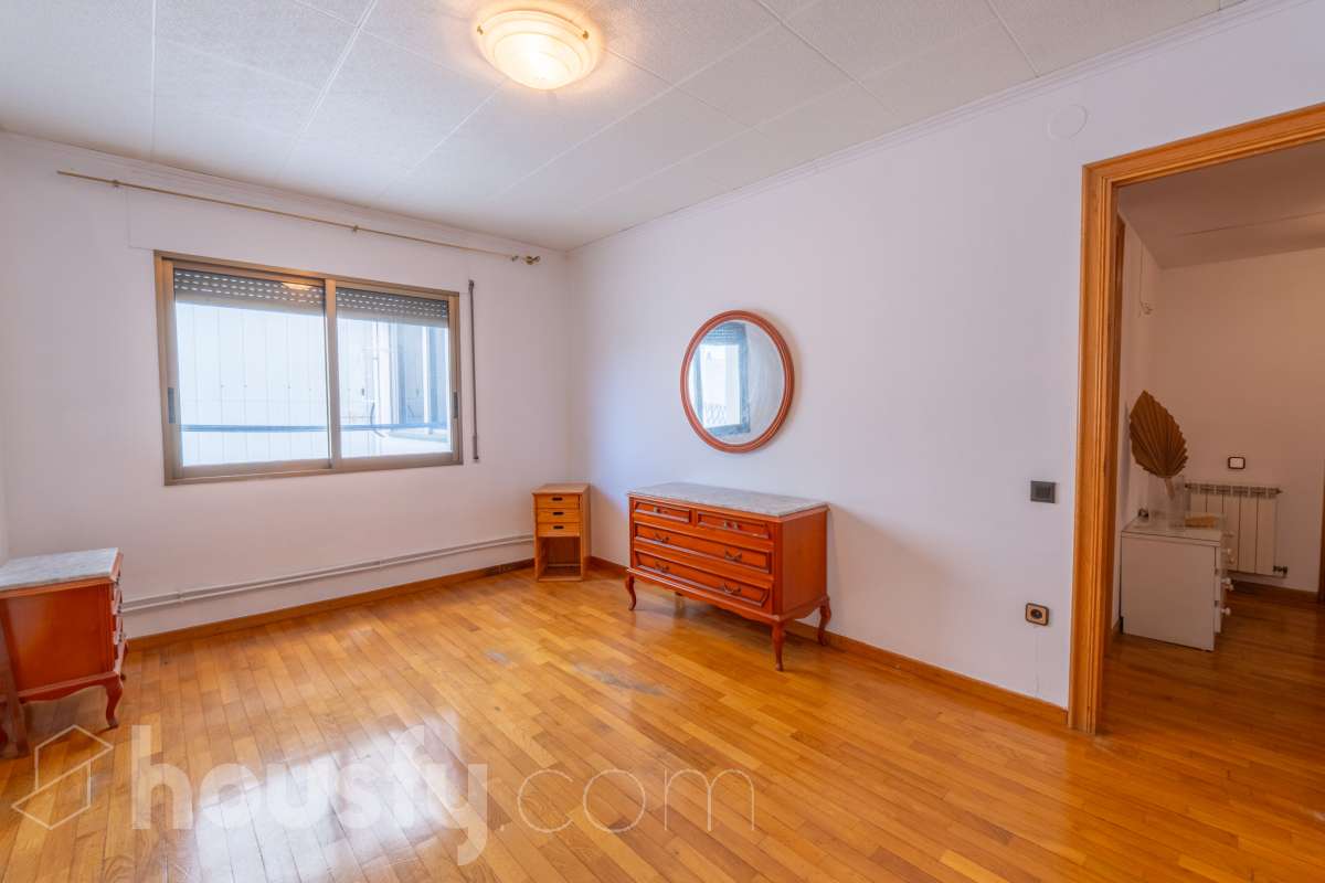 1200