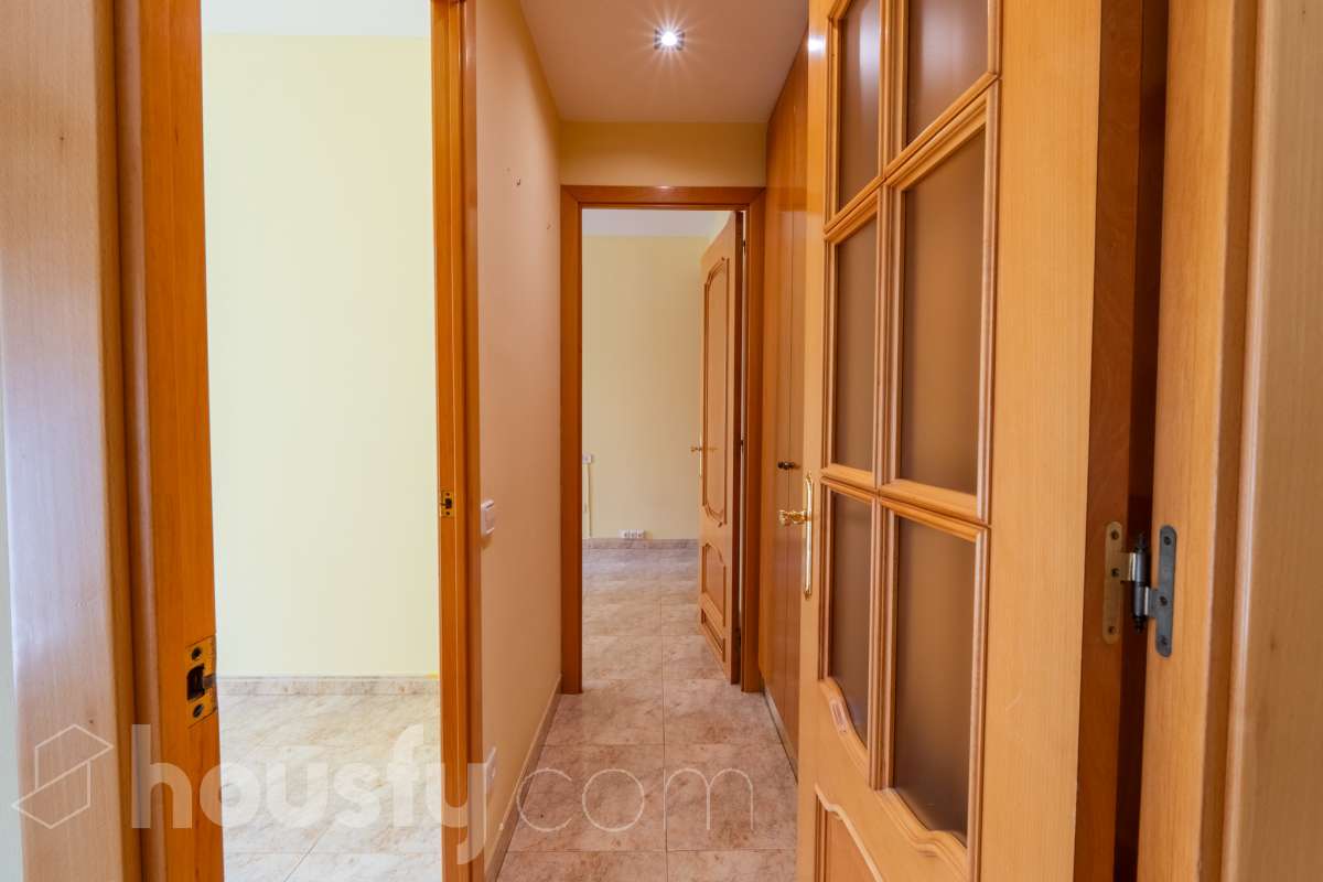 1200