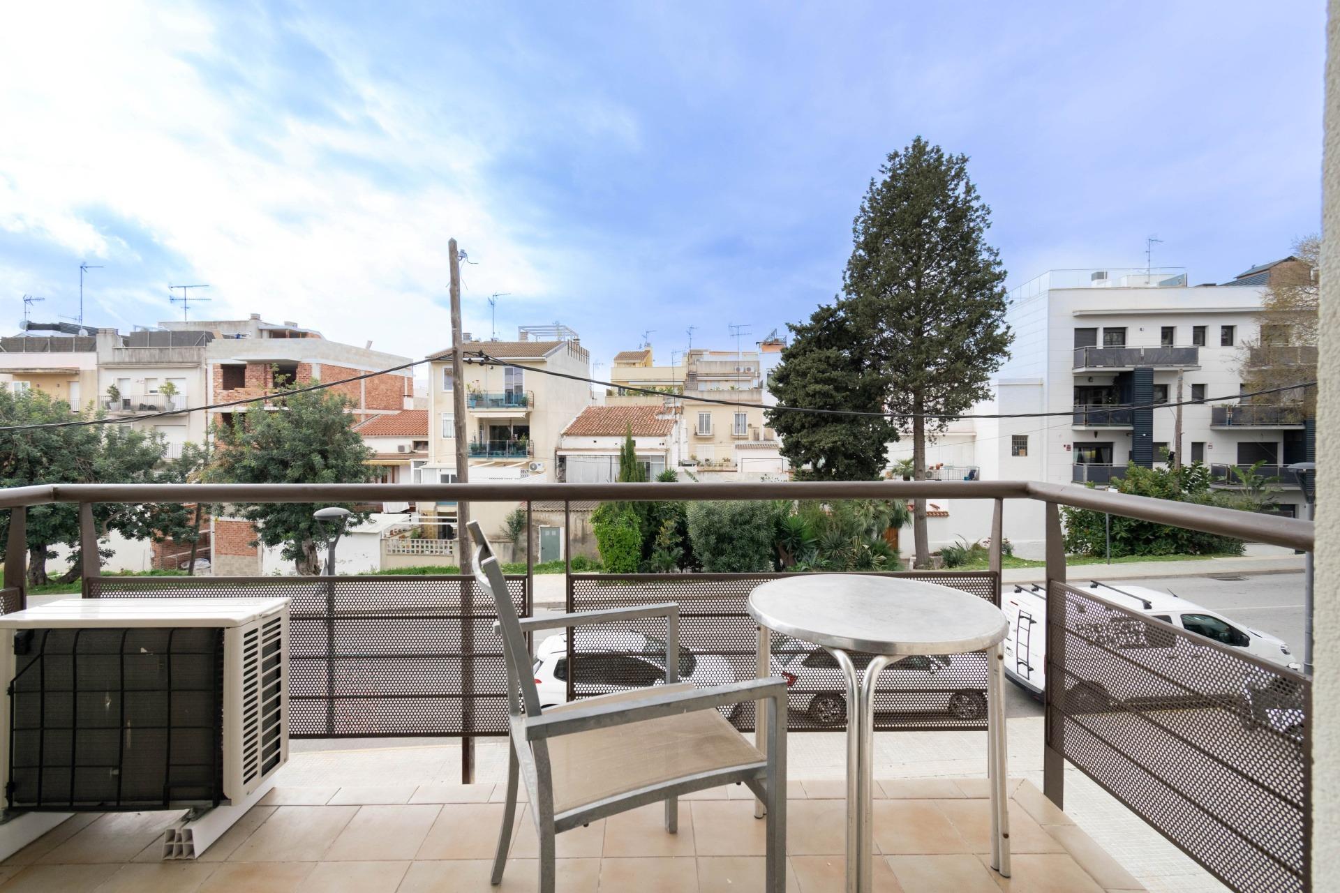 Ref. 068-002183/5492 - Vivir Sitges con tranquilidad: luminoso piso de 2 habitaciones en La Bòbila