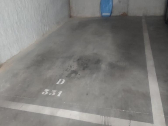 Ref. 05-7261/1086 - Plaça d'aparcament a VIlanova i la Geltrú, zona St Jordi, c. Cristofol Raventos Soler