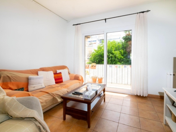 Ref. 065-000543/5492 - Pis en venda impecable al centre. Viu sense dependre del cotxe!