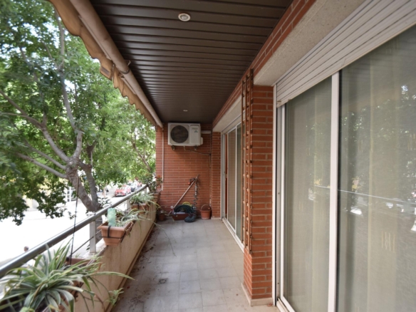 Ref. 03-5371/1098 - Llum natural tot el dia, 4 habitacions i pàrquing a La Fisa: la qualitat de vida que busques