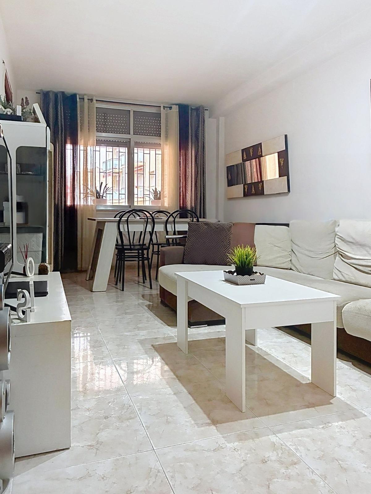 Ref. 54-22V548/5538 – Bajos en venta en Cubelles