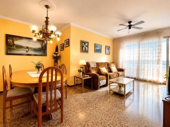 Ref. GV.PV.VNG.LEP/12528 - Piso de 4 habitaciones y 121 m² en Vilanova i la Geltrú